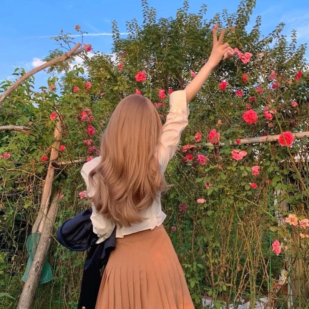 婚后冷面男神每天都在撒娇